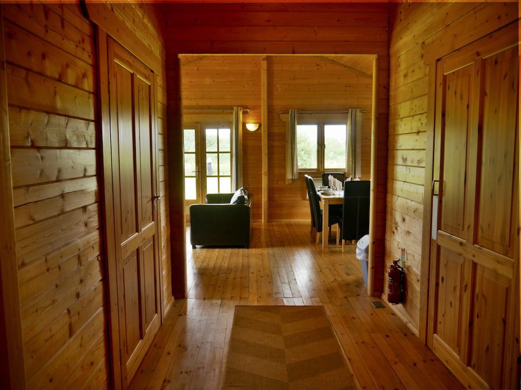 Lake Pochard Holiday Lodges South Cerney Zimmer foto